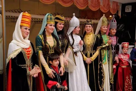 Национальные костюмы в черкесске