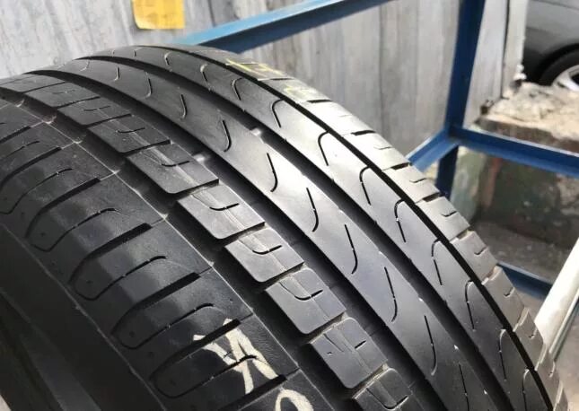 Резина 225 50 r17 лето. 225/55/17 Pirelli Cinturato p7. Пирелли р7 225/55 r16. Пирелли Цинтурато р7 225/50 r17 Ранфлет. Протектор на Pirelli p7.