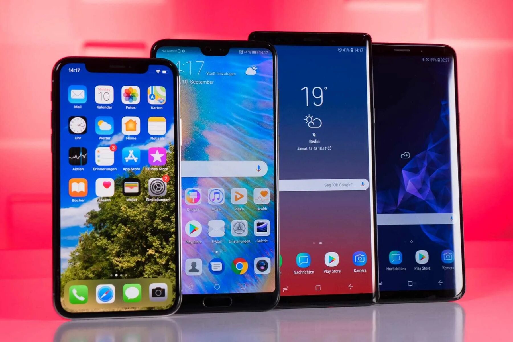 Самые лучшие телефоны купить. Айфон самсунг Хуавей. Iphone Samsung Xiaomi. Samsung smartphone 2022. Huawei 2022 смартфоны.