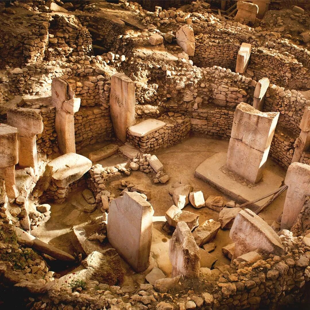 Гёбекли-Тепе Шанлыурфа. Гебекли Тепе руки. Göbeklitepe-sanlurga. Намазга Тепе керамика.