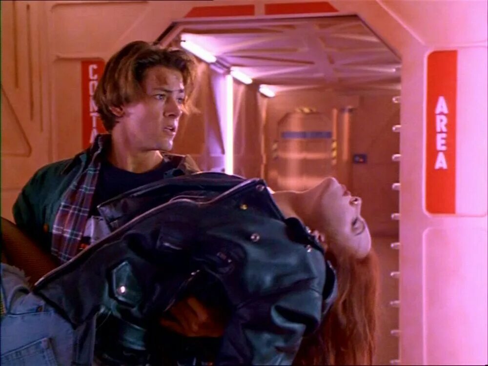 Возвращение живых мертвецов фильм 1993. Возвращение живых мертвецов 1993. Возвращение живых 3. Возвращение живых мертвецов 3 1993. Возвращение живых мертвецов 3 фильм 1993.