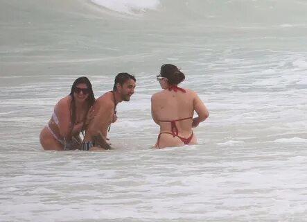 Chiquis rivera naked.