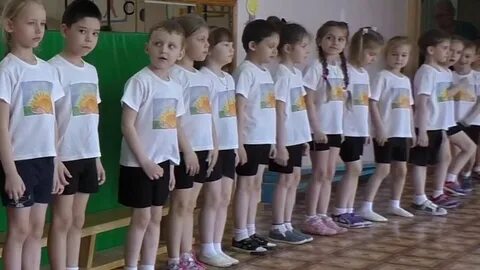 Принести спортивную форму