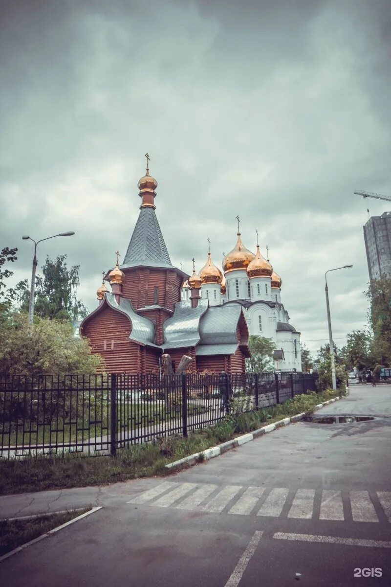 Храм преображения господня в жуковском. Церковь преображения господня в жуковском, жуковский. храм на гагарина жуковский. храма преображения господне в г. жуковский.