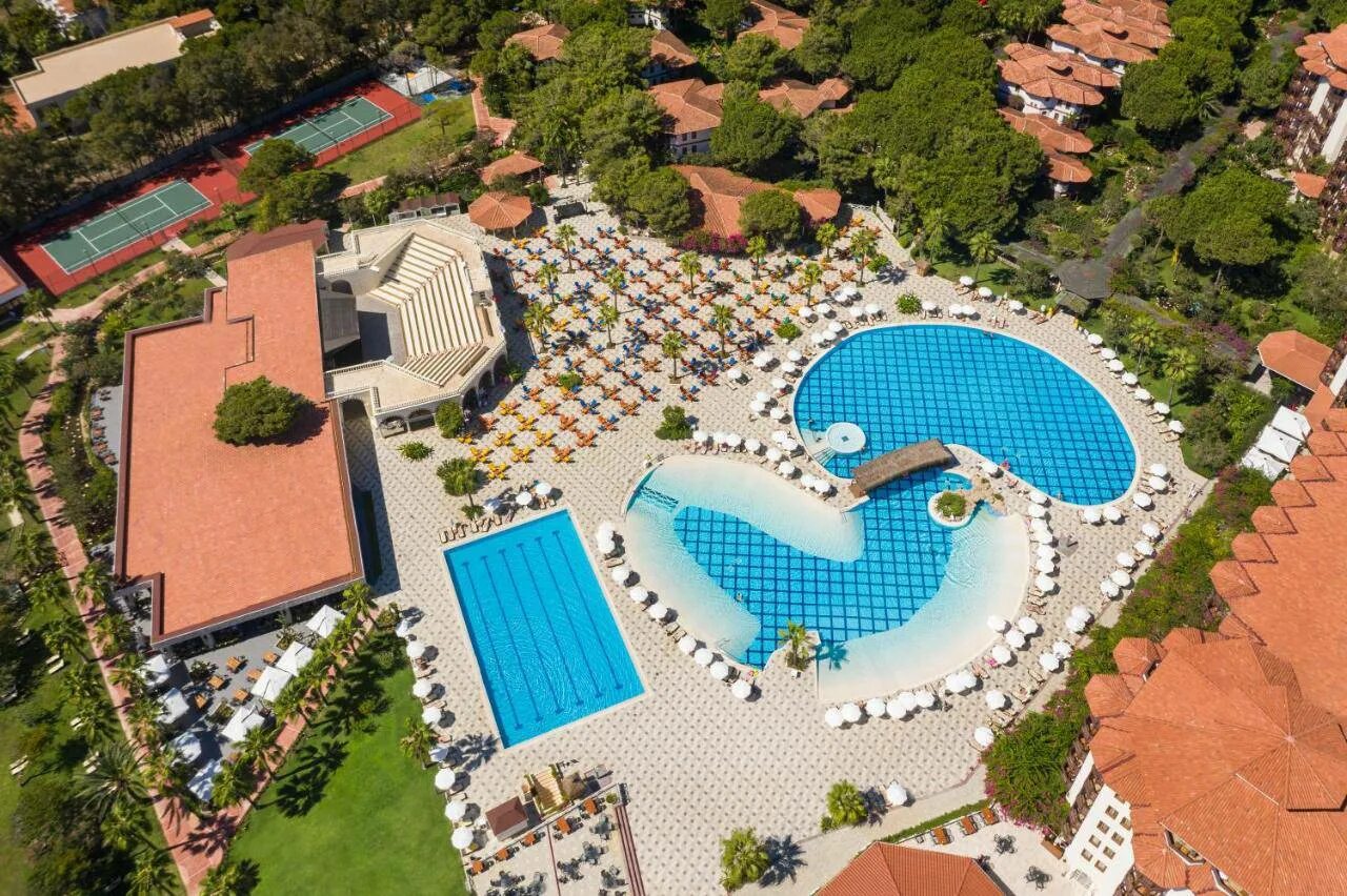 Letoonia golf resort
