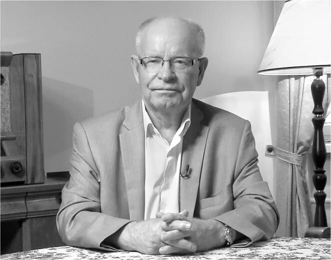 Радий иванович. Радий иванович илькаев. радий илькаев академик. радий иванович илькаев физик. радий иванович илькаев в городе.