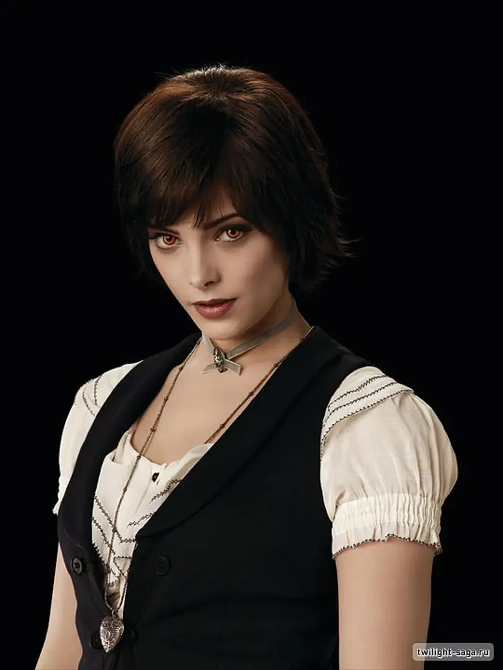 История элис из сумерек. Элис Каллен. Элис Каллен Сумерки. Ashley Greene ... Alice Cullen. Эшли Грин Сумерки Элис.