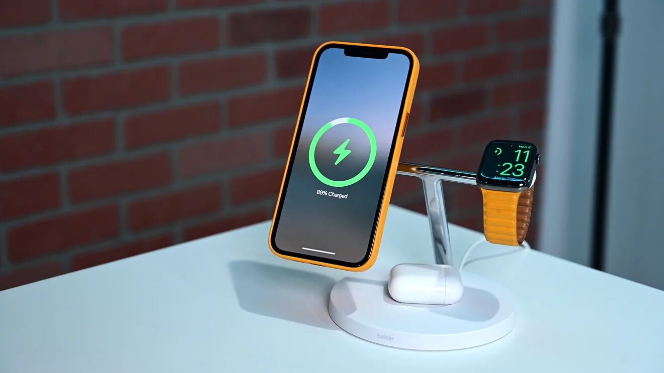 Беспроводная зарядка на айфон 8. Belkin Boost charge Pro 3-in-1. Belkin Boost charge Pro. Belkin Boost charge Pro 3-in-1 MAGSAFE. Беспроводная зарядка MAGSAFE Belkin.