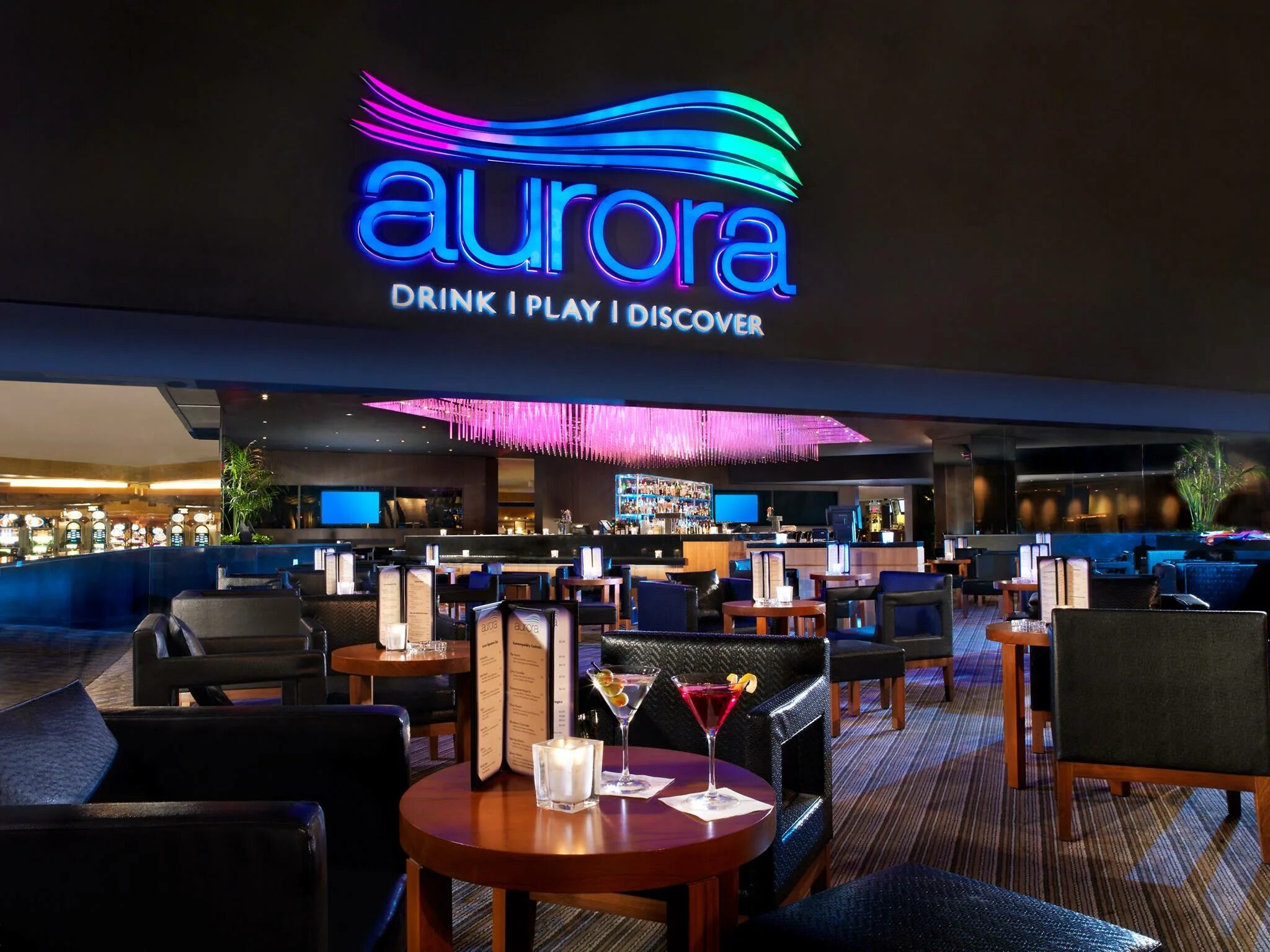 Aurora casino рабочий сайт. Казино Луксор Лас-Вегас. Отель Луксор Лас Вегас рестораны.