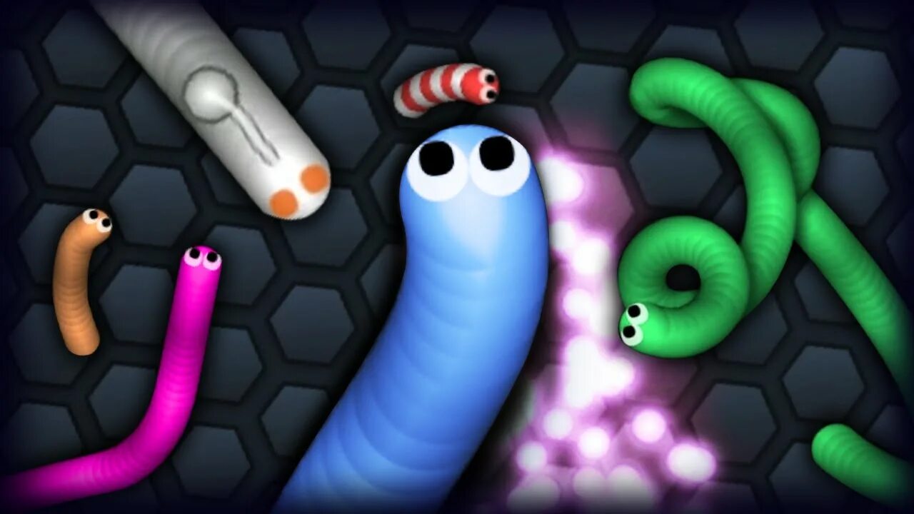 Включи игру змеи. Мировой рекорд в Snake.io. Змея игра. Игра змейка из шариков. Игра змейка ест шарики.