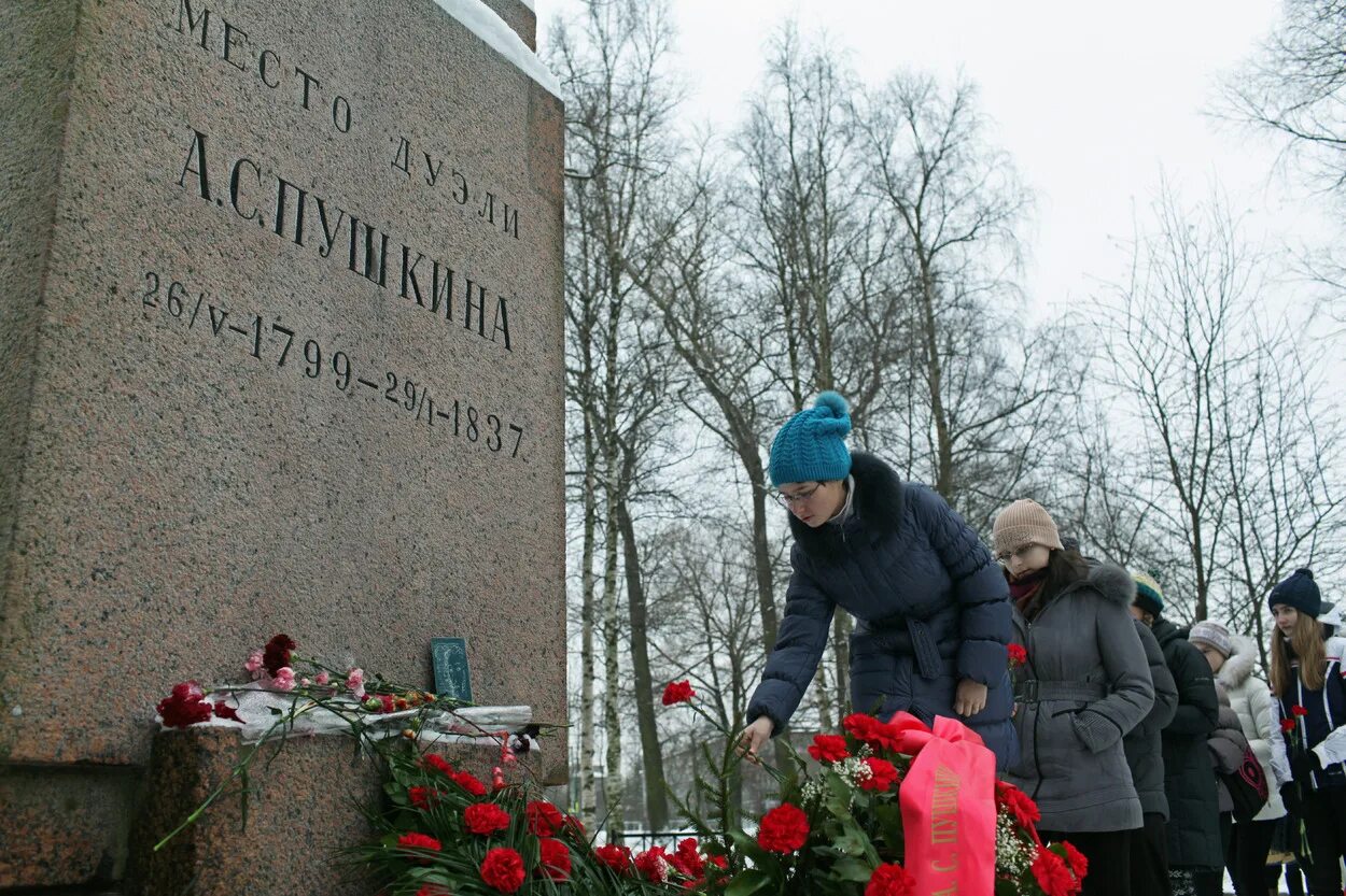 Дата гибели. День смерти в октябре пушкина. 185 лет со дня смерти пушкина картинки. день гибели пушкина.