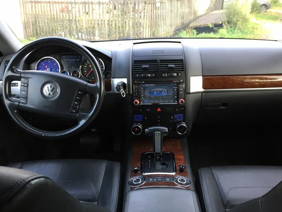 туарег 2009 дизель 3. туарег 3. Volkswagen touareg 2009 3. фольксваген туарег 2009 серебристый. Vw touareg 2009.