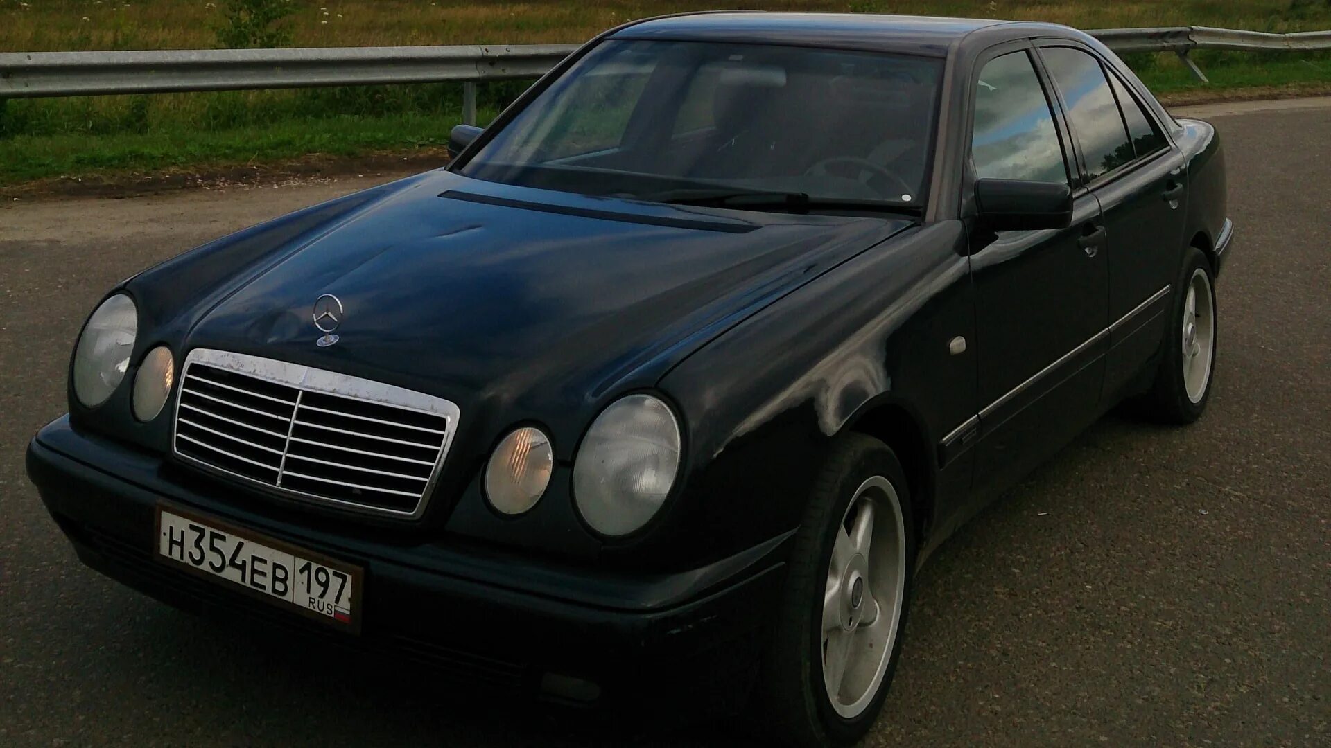 Первые фотографии - Mercedes-Benz S-Class (W140), 6 л, 1996 года фотография DRIV
