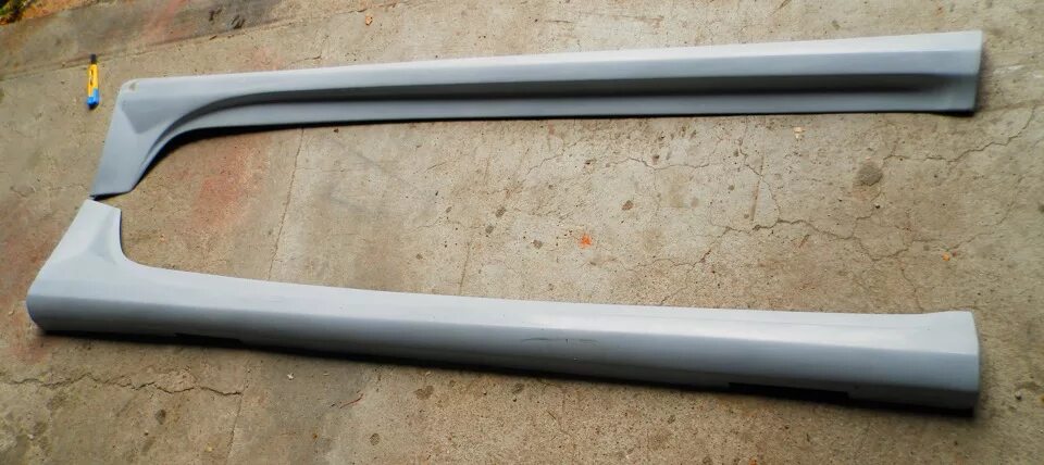 Порог рено меган 2. Порог правый рено меган 2 седан. Пластмассовые пороги на рено меган 2. Порог рено меган 2. Порог рено меган 2.