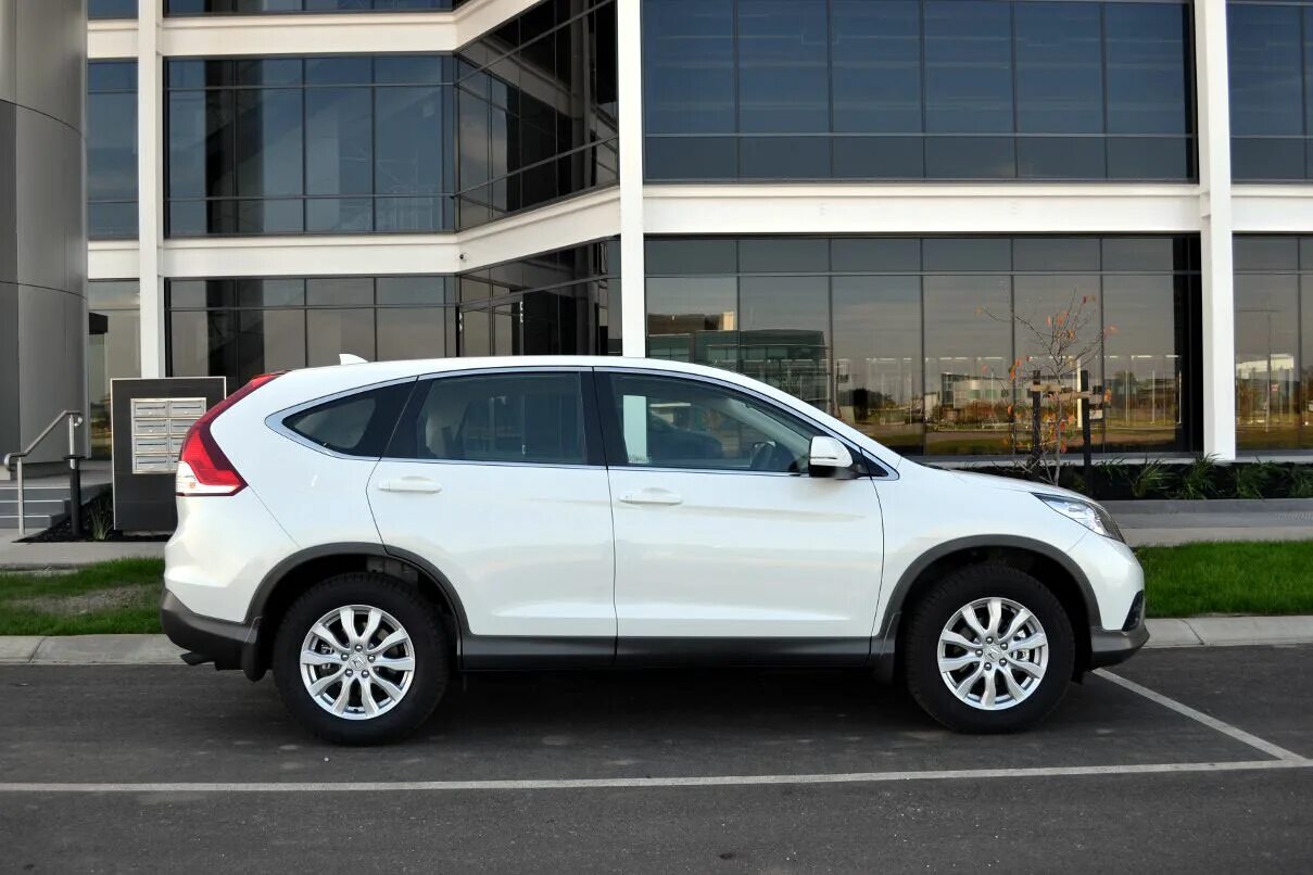 Honda CR-V 2013. Хонда СРВ 2013. Honda CRV 2014 белый. Honda CRV 4 2013.