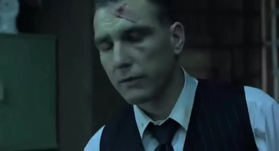 Большой куш гоблин 1080. Большой куш в переводе гоблина. Большой куш гоблин великолепный план. Большой куш гоблин 1080. Раде шербеджия большой куш.