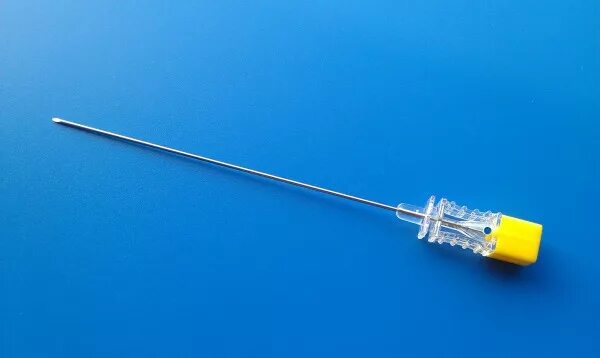 Иглы суставы. Инъекция в тазобедренный сустав. 2*40 мм) сана. Иглы суставы. Игла для проведения люмбальной пункции.