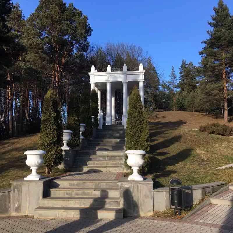 Кисловодск можно ли приехать. Парк Победы Кисловодск. Генисаретский Кисловодск. Летний театр Кисловодск. Кисловодск Ставропольский край лкеаг.