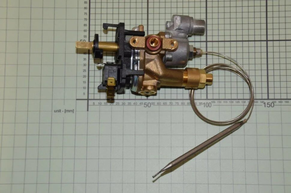 Кран газовый ce0085 aq0608. Термостат код 39cu050. Кран терморегулятор газовой плиты. Газовый кран с термостатом.