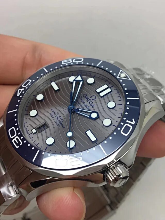 Omega Diver 300m. Omega 8800. Омега сеамастер реплика. Omega Seamster 300 bicolor. Клоны часов