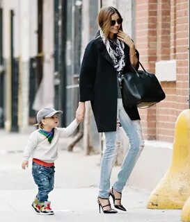 Mama street