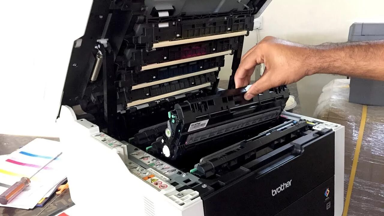 Mfc 9330cdw. Brother 9330. brother mfc 9330 картридж. replace toner cartridge brother. brother dcp-l2510d disasmled.