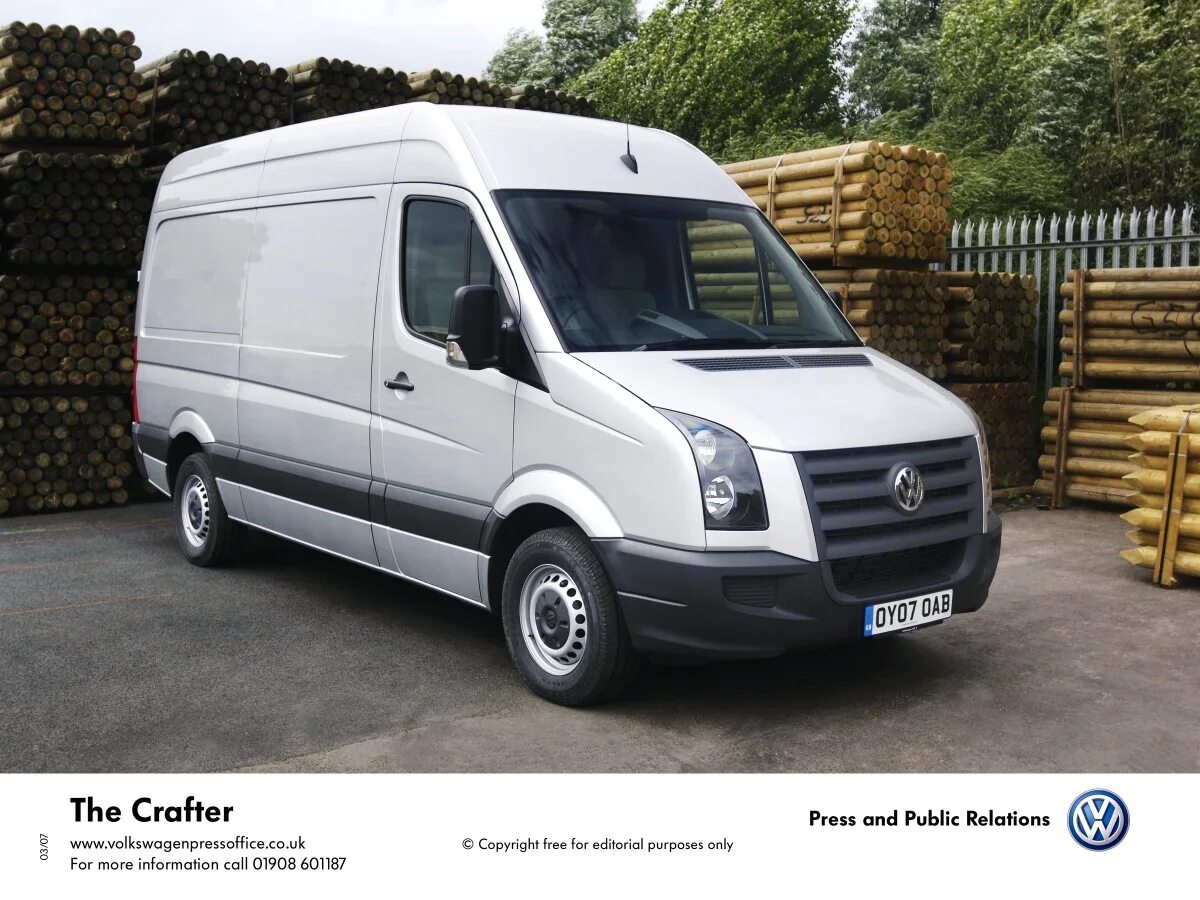 Volkswagen crafter купить. Volkswagen Крафтер. Volkswagen Crafter фургон. VW Crafter van 2010. Фольксваген Крафтер грузовой.