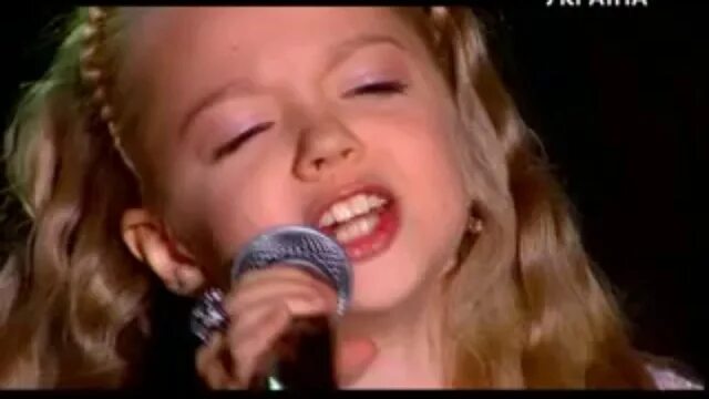 снег филипп киркоров и анна петрик. филипп киркоров снег. филипп киркоров и настя петрик снег. анастасия петрик и филипп киркоров. киркоров и настя петрик снег.