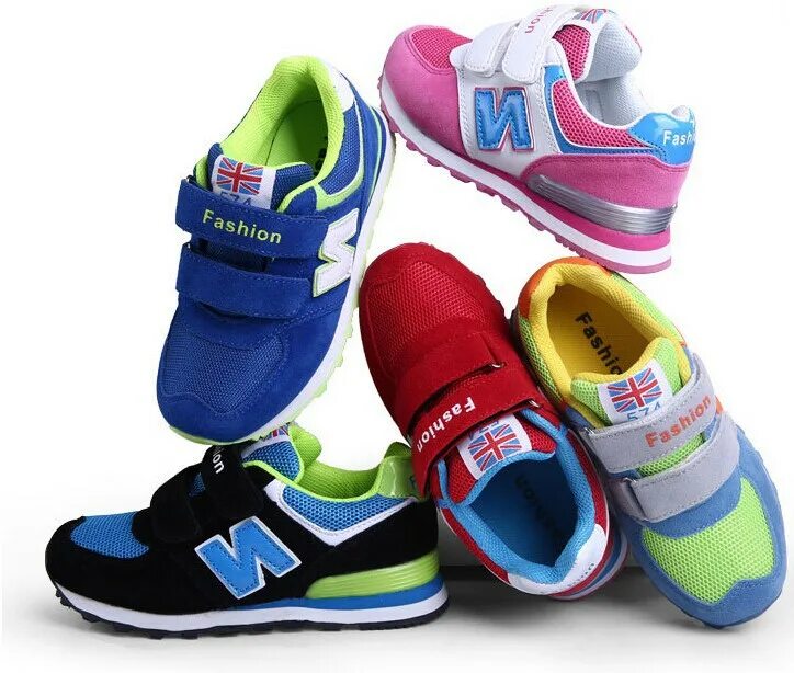 Детская обувь. Детская спортивная обувь. Детские кроссовки для мальчиков. Обувь кроссовки детские. Лучшая обувь для малышей