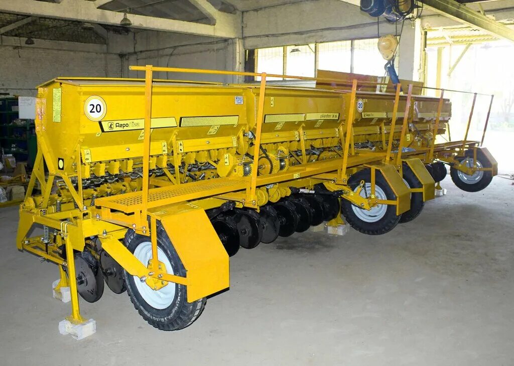 Сеялки агрокомплект сзп-3. Сеялка агро комплект сзп-3,6,. Сеялка зерновая сзп-3. 6. Сеялка зернотуковая сзп-3,6 агрокомплект.