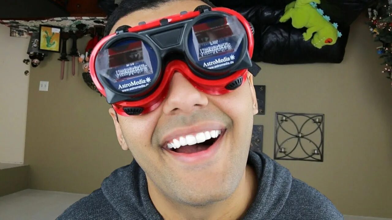 Upside down challenge. Upside down goggles. микки холлер очки. astro media upside down goggles.