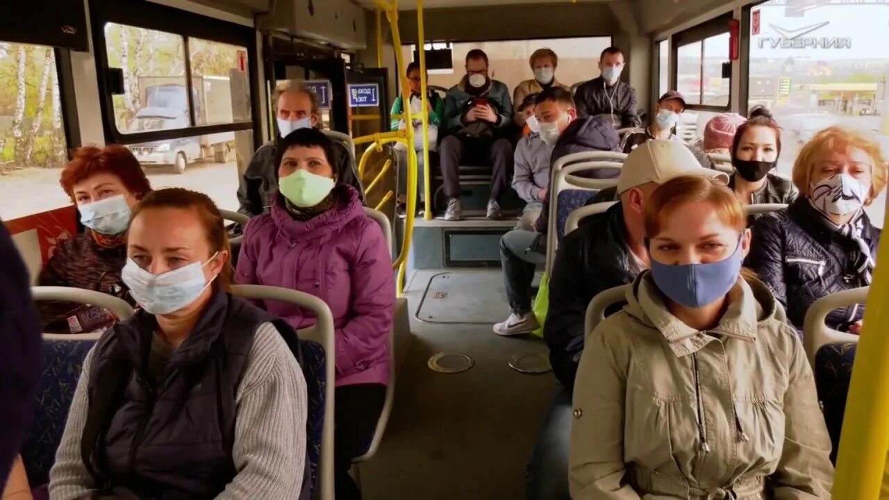 Масочный режим в Башкирии. Люди в масках в автобусе. Маски в общественном транспорте. Маски в общественных местах. Маски общественные места