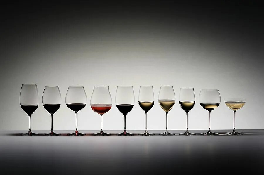 Бокала мало. Lsa international wine culture. Прикольные бокалы. Набор бокалов икеа свальк. Бокал для вина джипег.