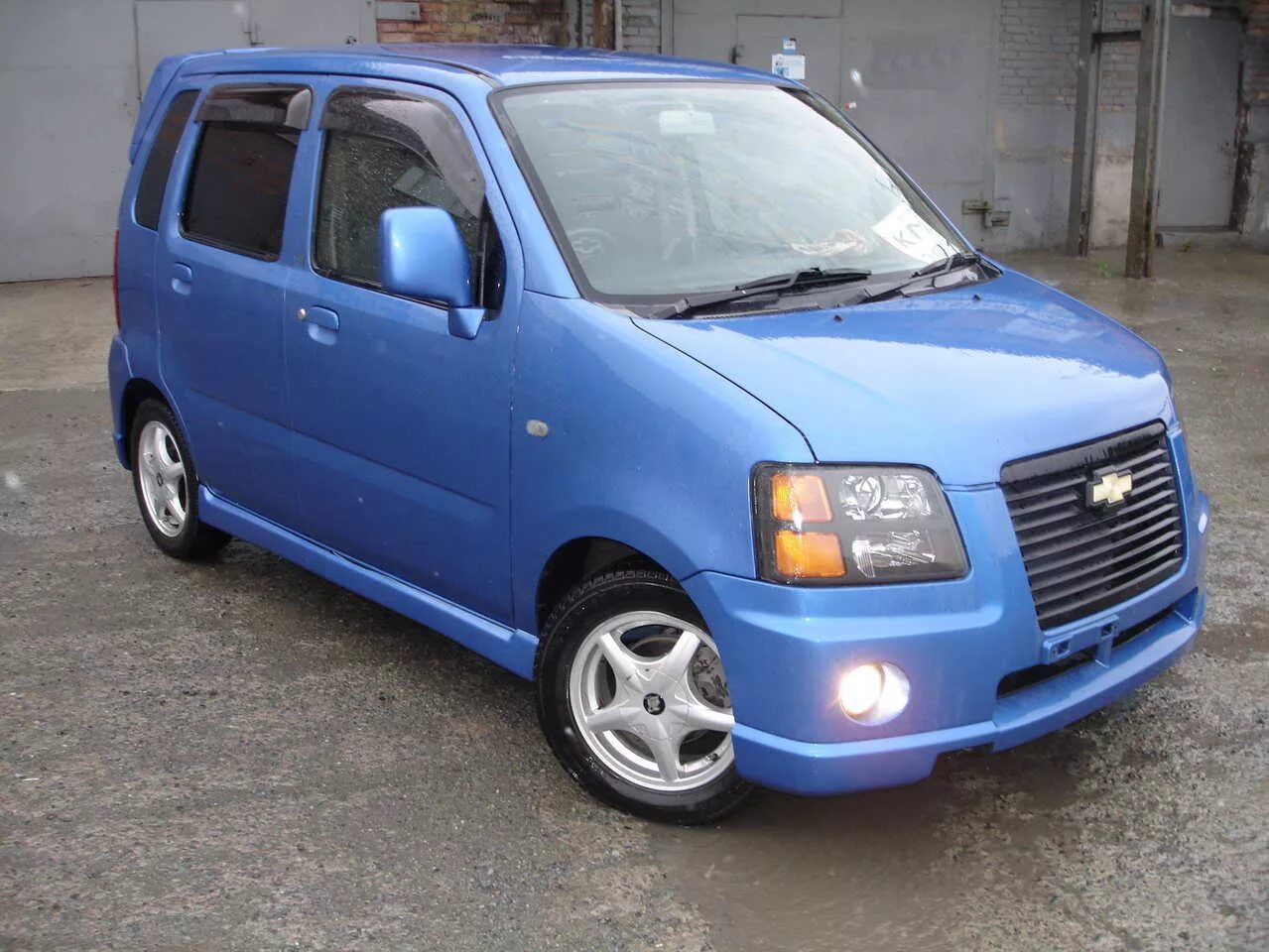 Wagon solio. Сузуки вагон р Солио. Suzuki Mr Wagon 2003. Suzuki Wagon r Solio 2002. Сузуки вагон р Солио 2003.