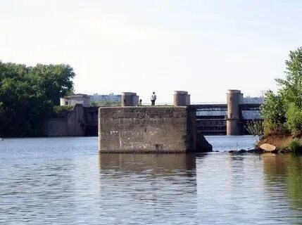 Moskva dam
