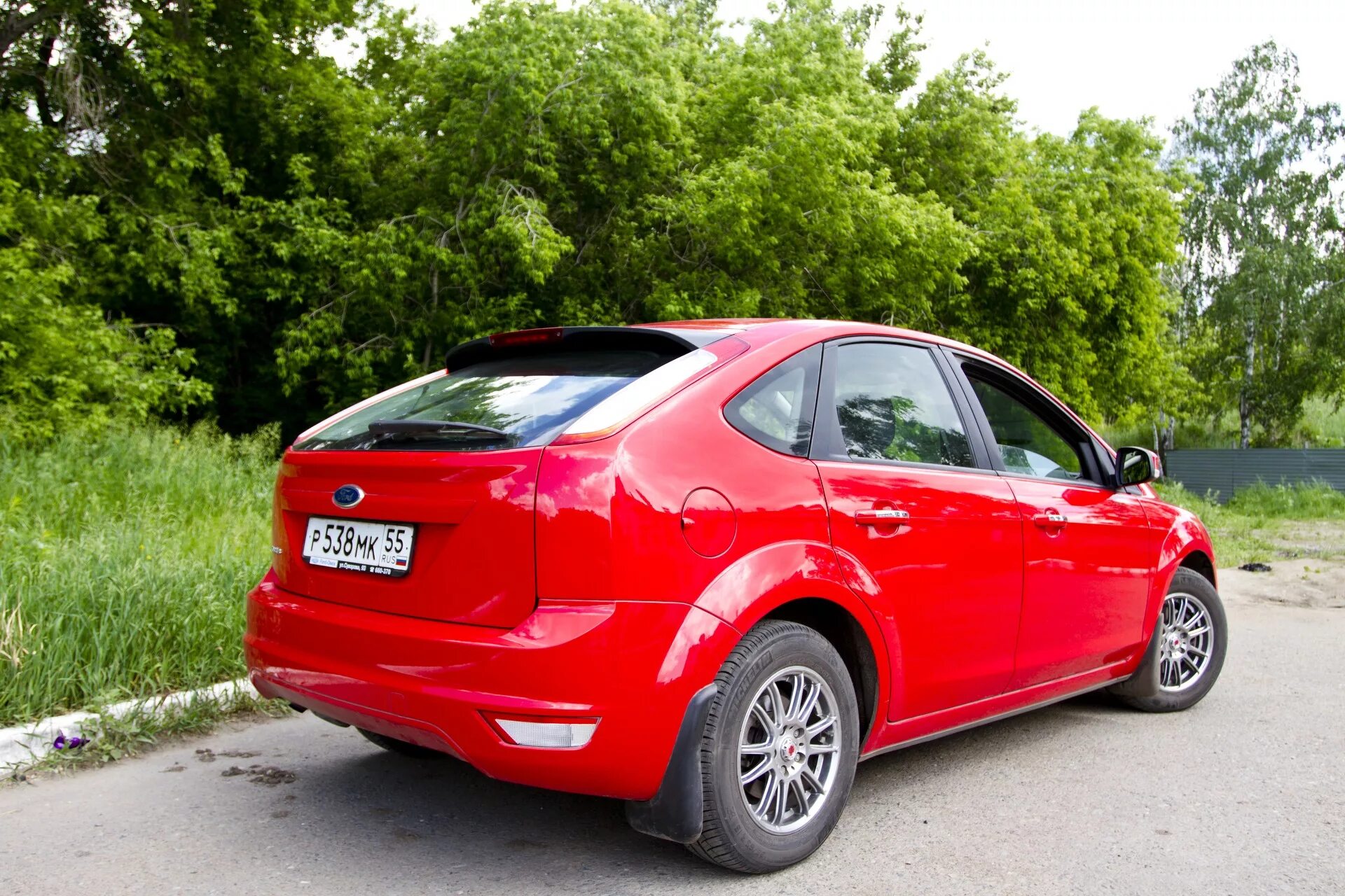 Ford focus краснодар. Ford focus 2 red. ford focus 2 colorado red. ford focus 2007 hatchback red. форд фокус 4 хэтчбек красный.