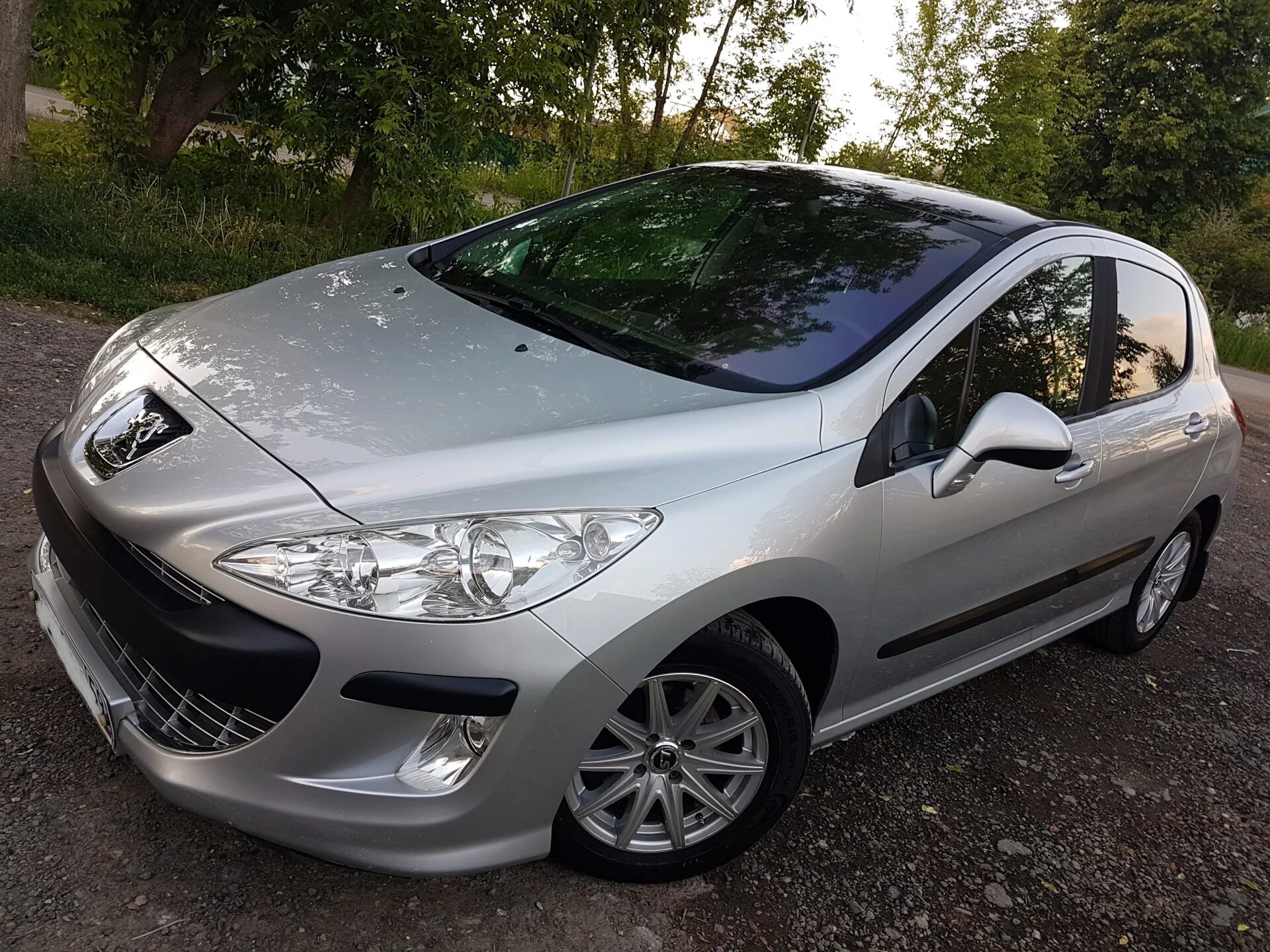 Купить пежо 308 2008 года. Пежо 308 1.6. Пежо 308 1.6 2008. Peugeot 308 g1. Пежо 308 2008 1.6 механика.