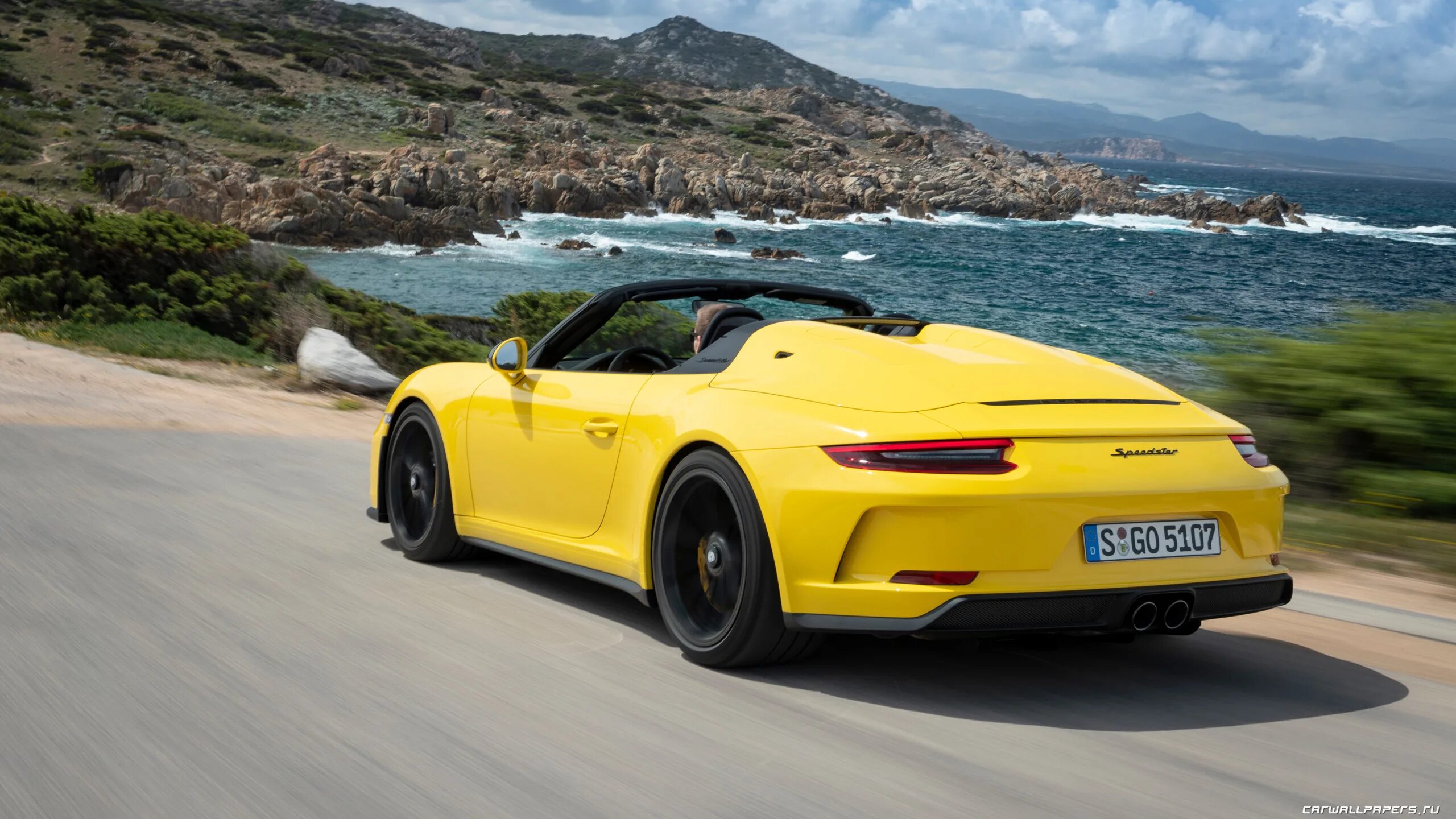 Porsche speedster. Порше 911 спидстер. Порше 911 Speedster. Порше 911 спидстер 2019. Porsche 911 Speedster Yellow.
