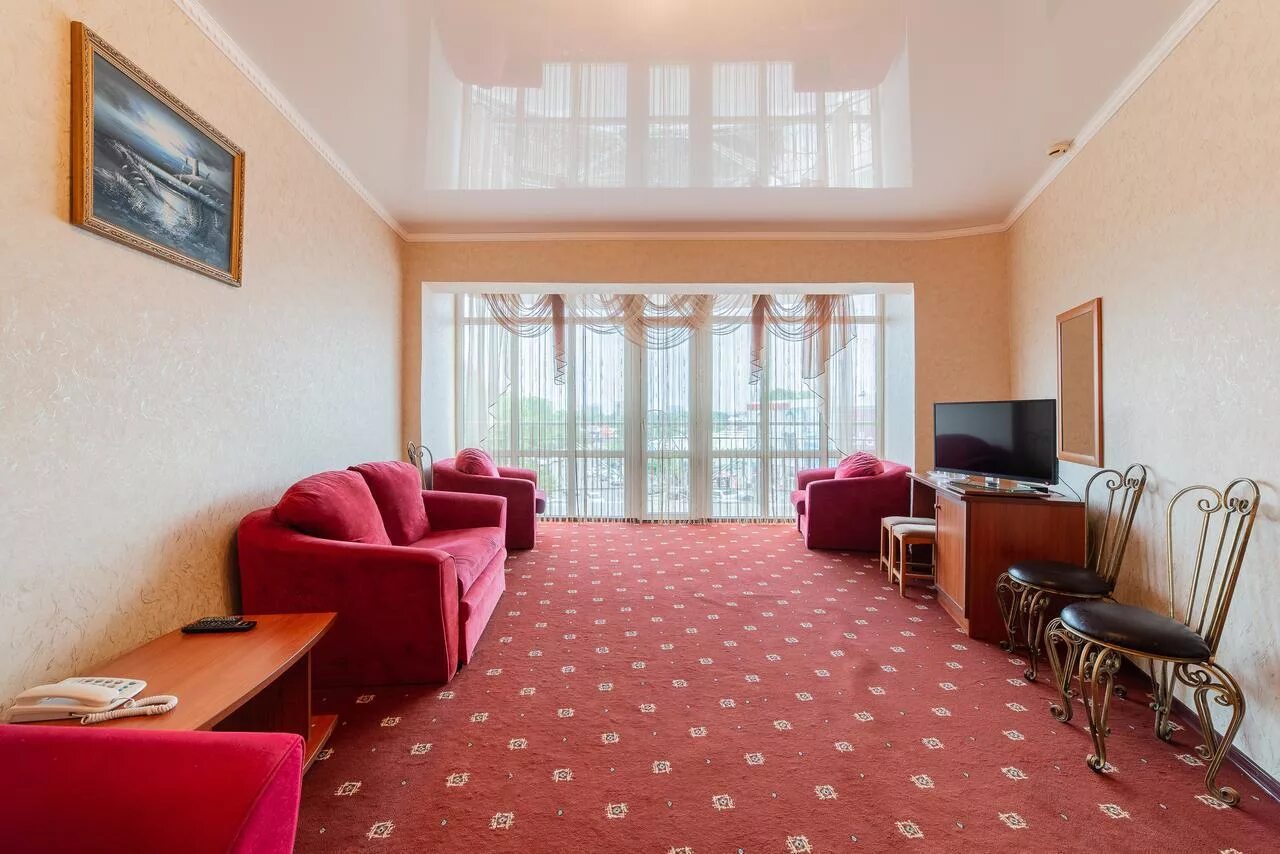Отели анапы 4 звезды. Plaza hotel анапа. плаза 4 анапа. отель плаза 4 звезды анапа. гостиница плаза анапа официальный сайт.