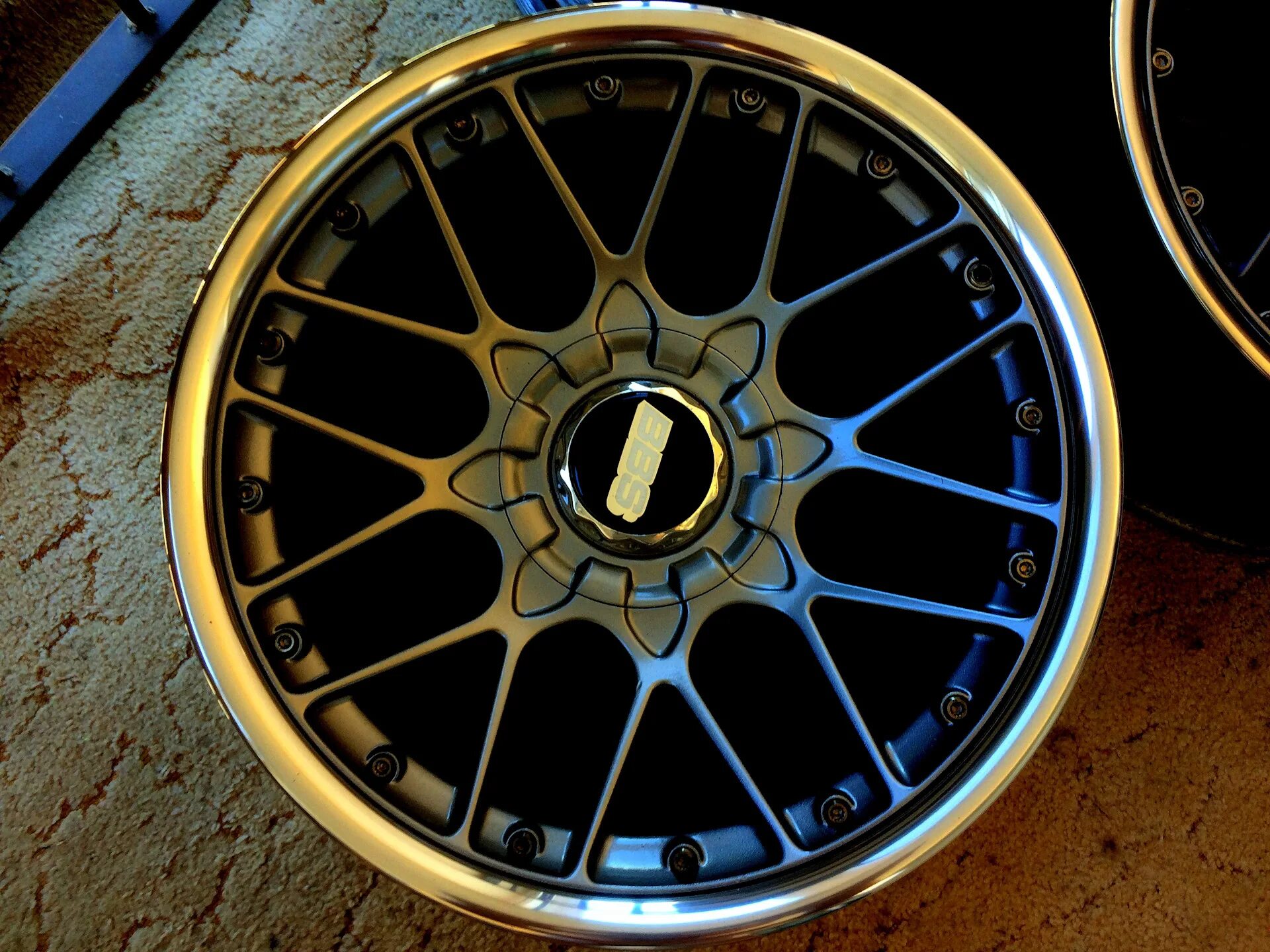 Диски питания. Диски BBS rs2. BBS rs2 BMW. BBS rs2 r18. Диски BBS r22.