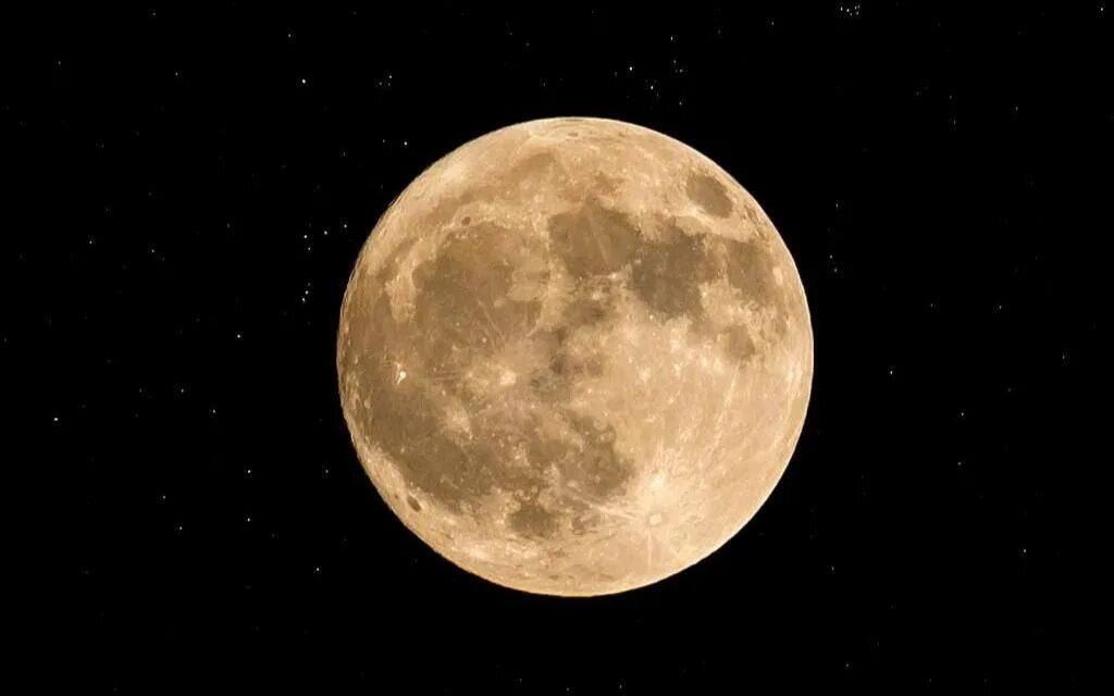Луна. Луна близко. Полная Луна. Фото Луны.