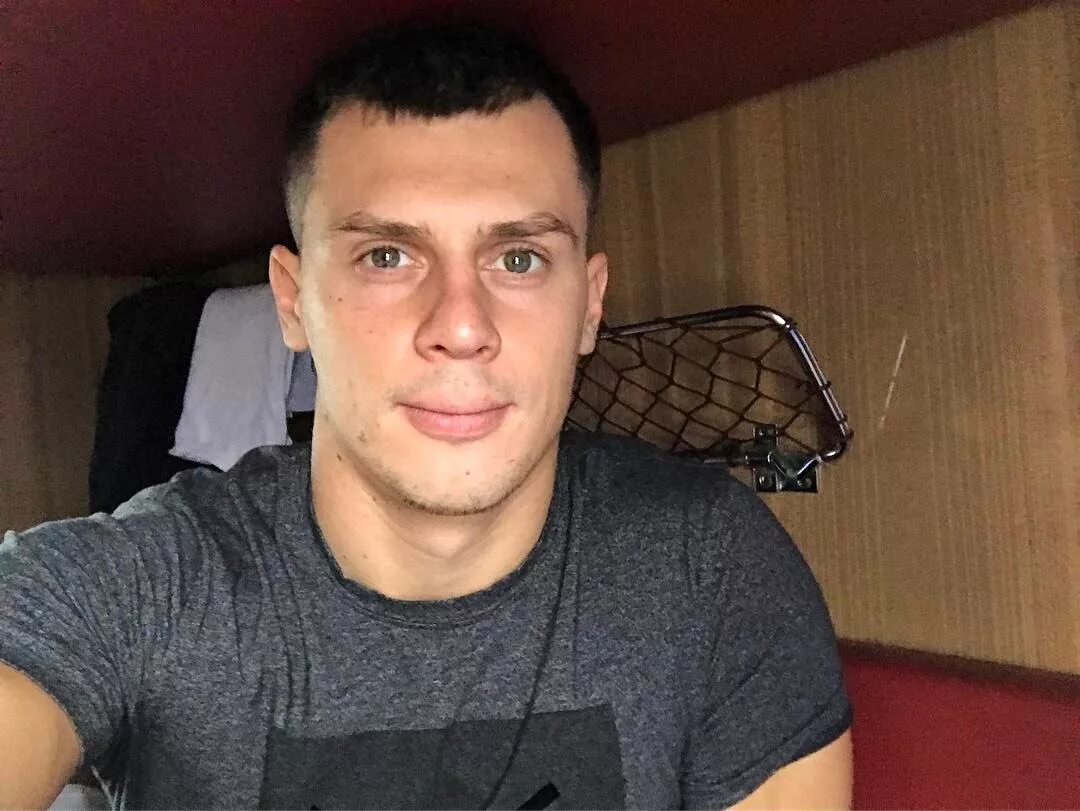 Иван барзиков биография личная жизнь Доктор Добряков, детская стоматологическая клиника в Омске отзыв и оценка - Ва