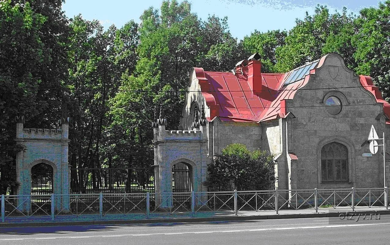 Администрация Стрельны возобновляет личный приём населения