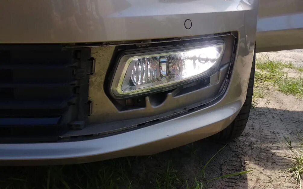 Дхо поло 2017. Лампа ходового огня поло седан 2018. Лампа ходовых огней VW Polo. Ходовые огни поло седан 2012 года. Лампочка ДХО поло седан 2017.