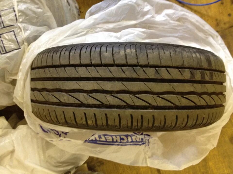 Шины turanza отзывы. Bridgestone Turanza r16. 205/55 R16 Bridgestone Turanza er300 1 шт. Bridgestone Turanza er300-1. Авито Казань Бриджстоун Туранза ер 300 205 55 16.