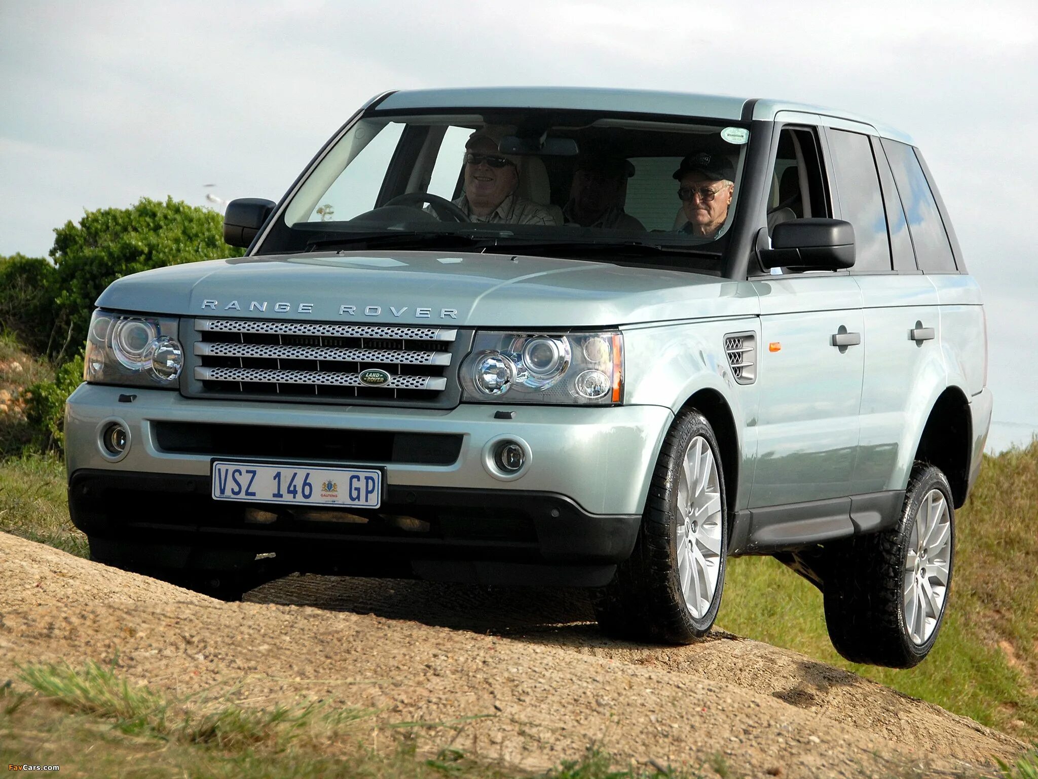 Ооо ровер. Рендж Ровер спорт 2005. Range Rover Sport 2005. Land Rover Sport 2005. Land Rover range Rover Sport 2005-2009.