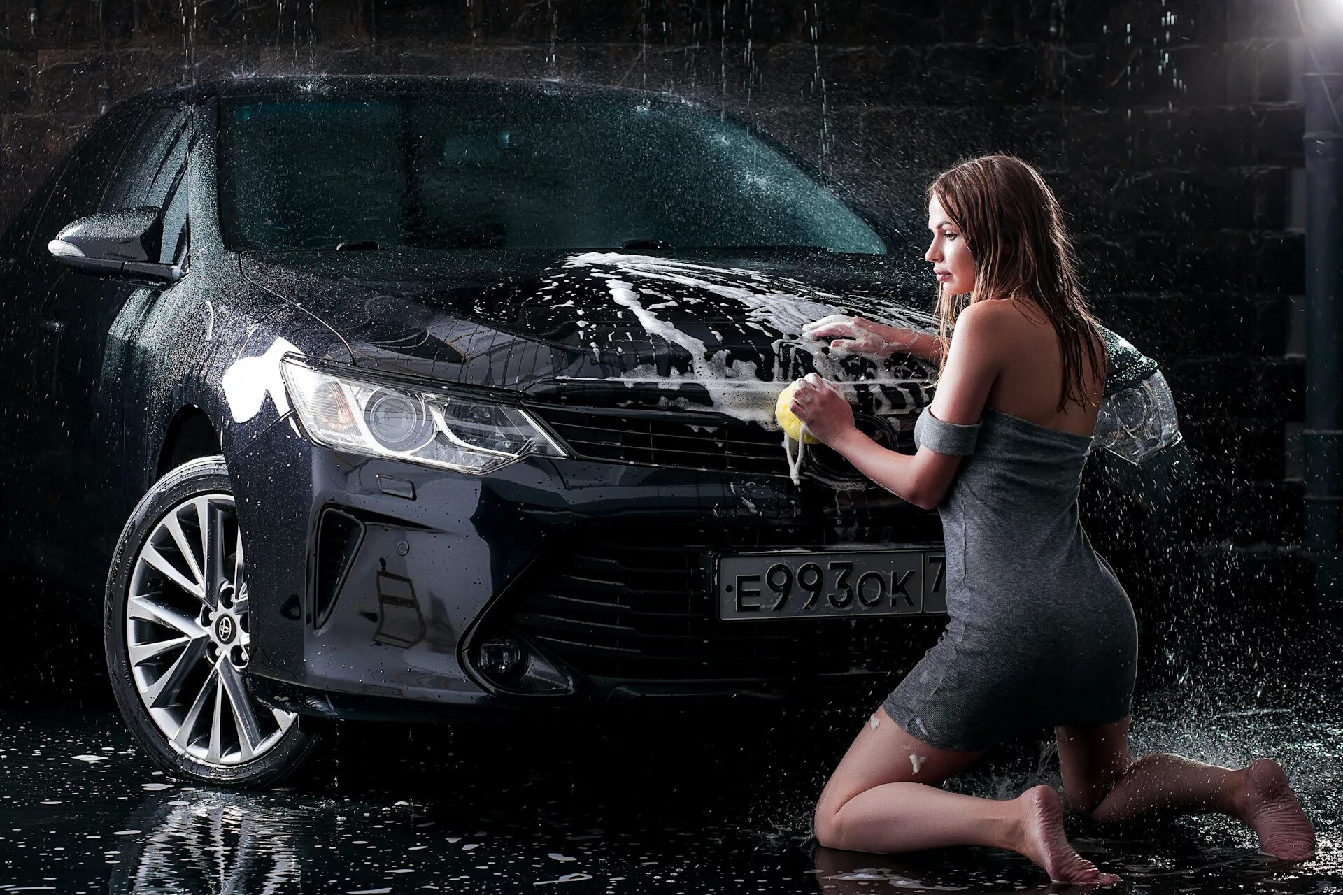 Главная ошибка водителей: чем нельзя мыть любимый автомобиль? - СМИ2