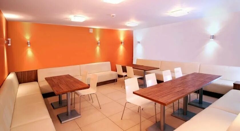 домовой псков хостел рокоссовского 36а. хостел 36. владимира невского 19 воронеж. миллениум омск гостиница жд вокзал. соборная 3 хостел история кемерово.