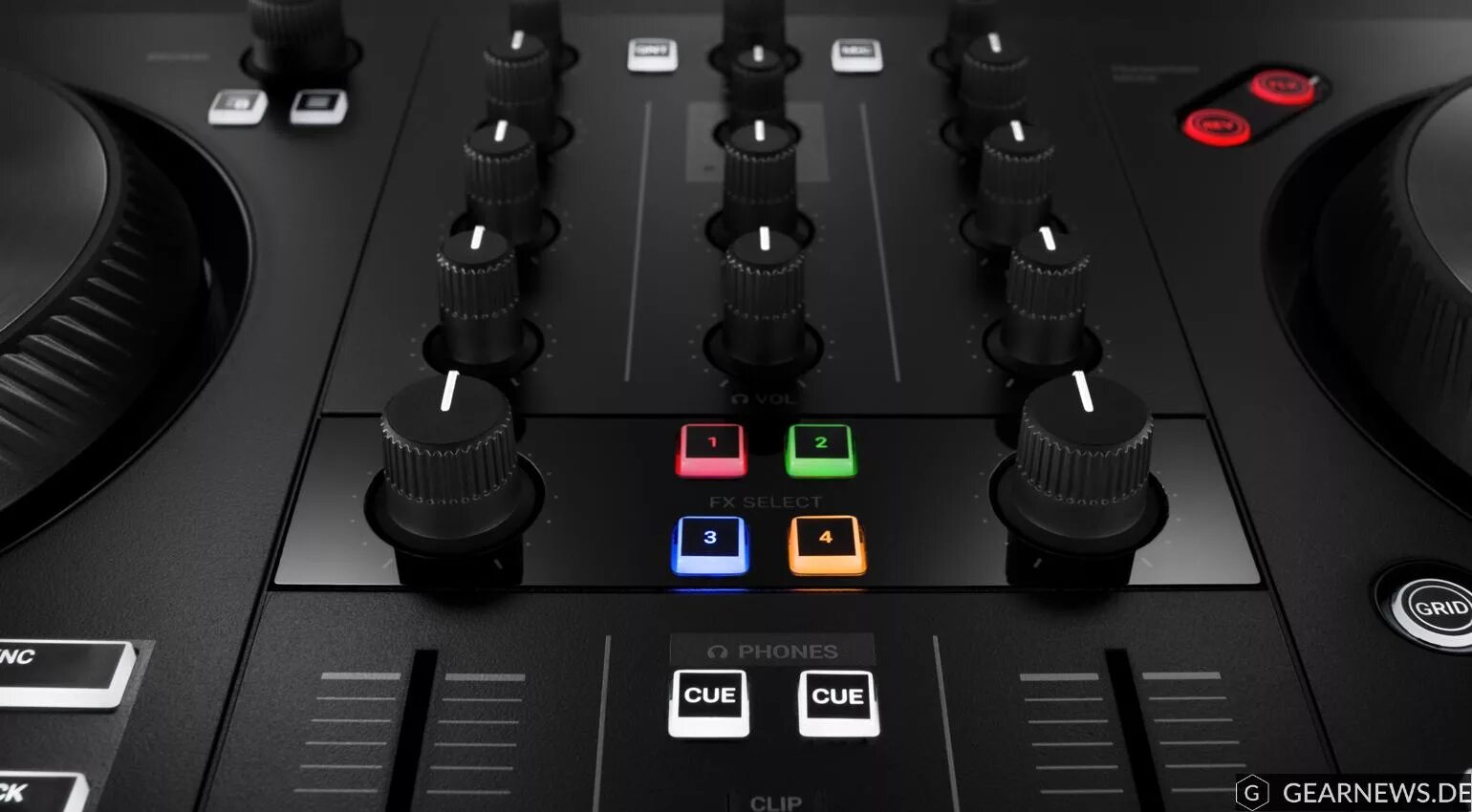 Dj контроллер native instruments traktor kontrol. Kontrol s2. traktor s3 night. обои native instruments traktor. traktor 3 logo native instruments.