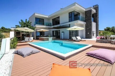Sunset villa